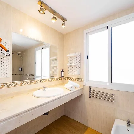 Appartement Atico Con Vistas Al Mar, Piscina Y Parking Málaga